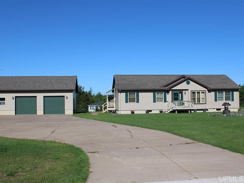 1st image of 189 Airport Circle Dr