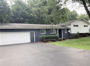 118 Pine Ridge Rd, Fayetteville, NY 13066