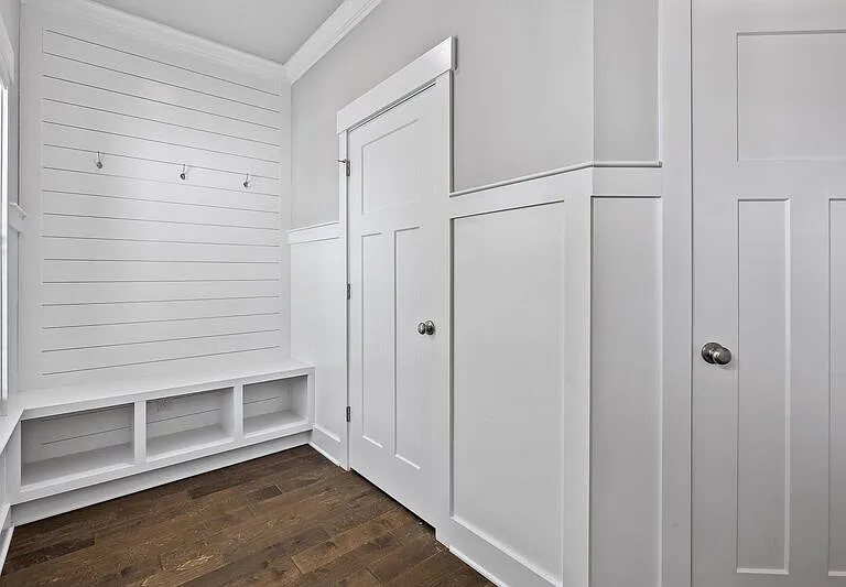 411 Raleigh Elm Dr SW — Photo 4