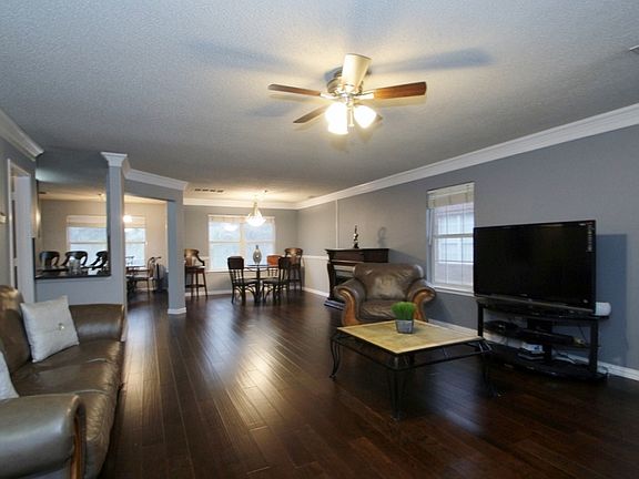 5th image of 1719 Cedarbrook Dr