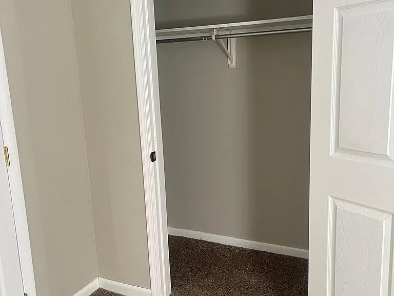 413 Front St #5 — Photo 9