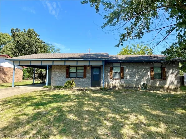 1004 W Atlanta St, Greenwood, AR 72936