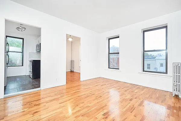 Rented by REAL New York | media 7