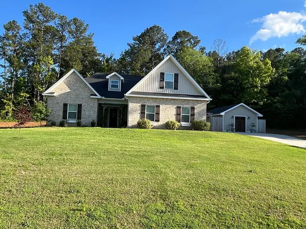 32 Claire Rd, Forsyth, GA 31029