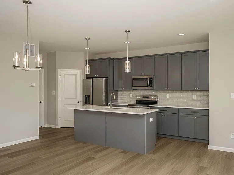 33 Wingtip Ct — Photo 11