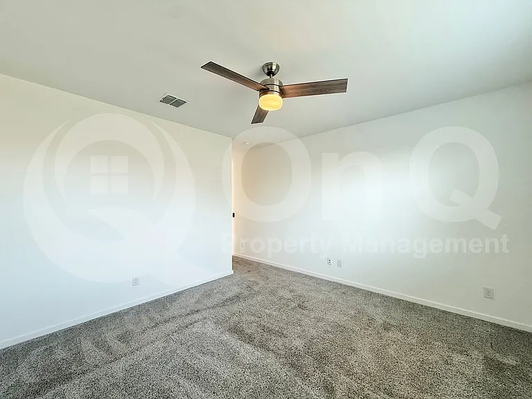17679 W Pinnacle Vista Dr — Photo 11