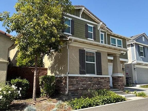 3rd image of 16071 Tanzinite Ln