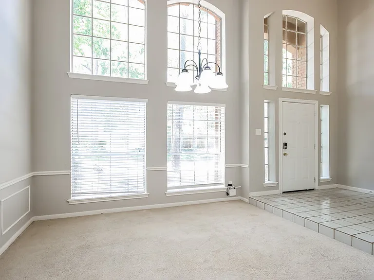 3102 Hickory Falls Dr — Photo 5