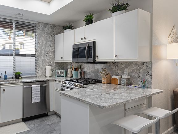 5th image of 401 S El Cielo Rd APT 73