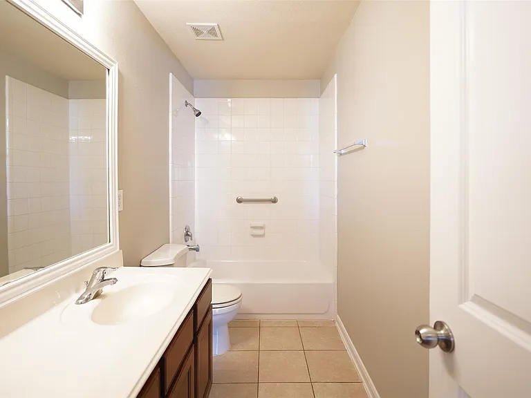28038 Emma Gardens Ln — Photo 23