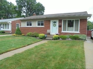 28205 Couzens Ave, Madison Heights, MI 48071