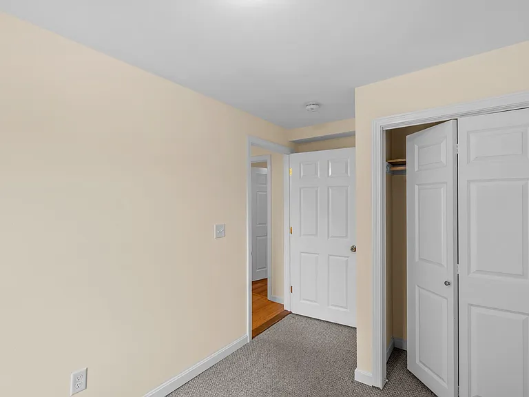 11 Siegel St #1-2 — Photo 18