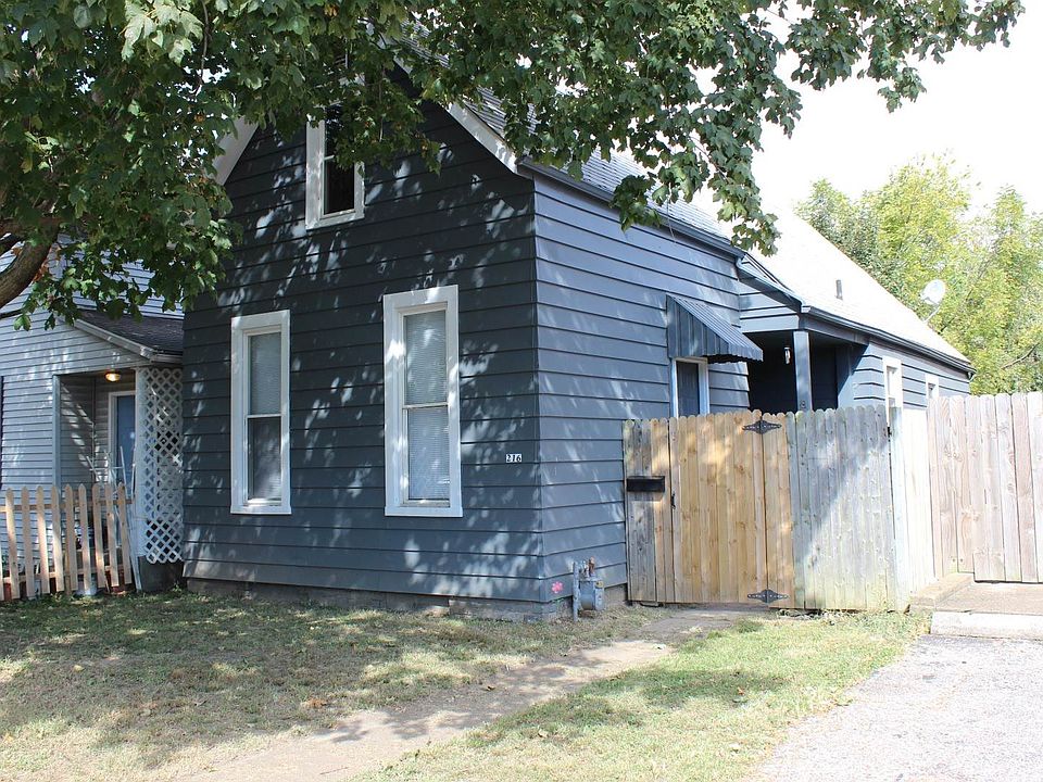 1st image of 216 E Maryland St