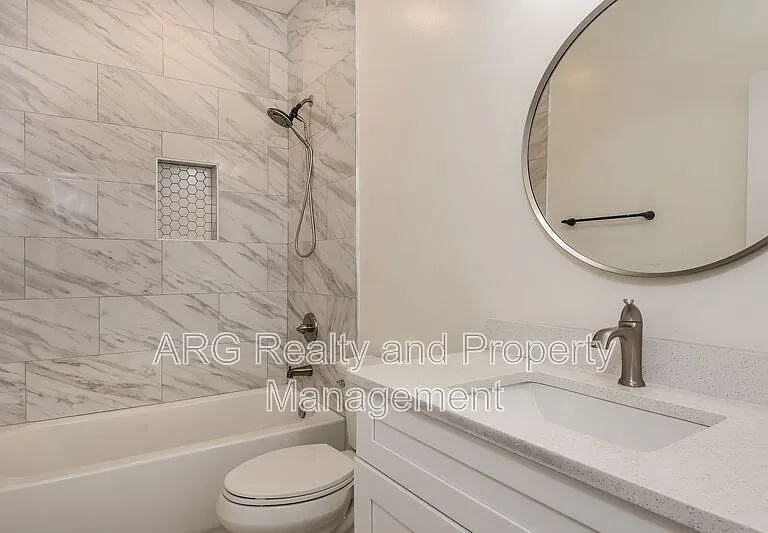 2215 Lang Dr SW — Photo 31