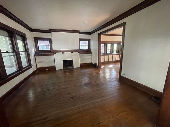5th image of 1620 W Ayres Ave