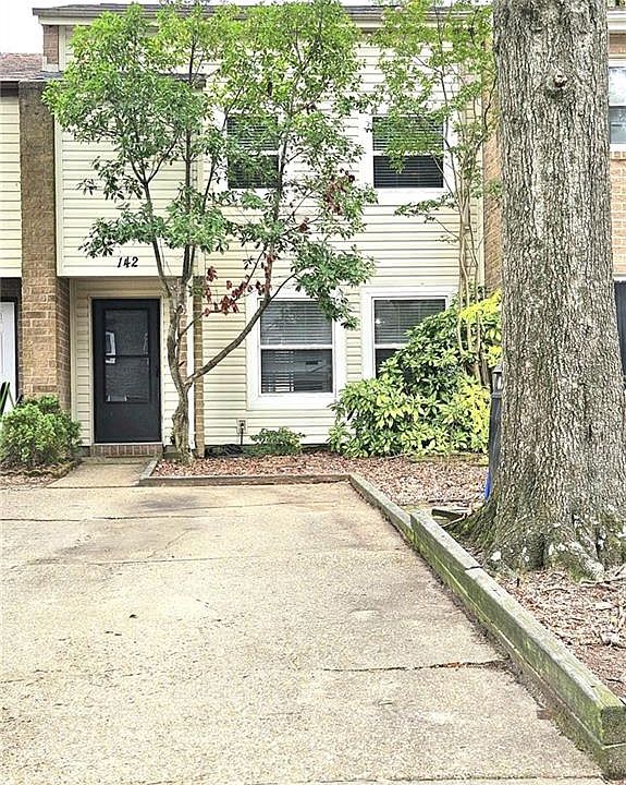 1st image of 142 Tower Dr