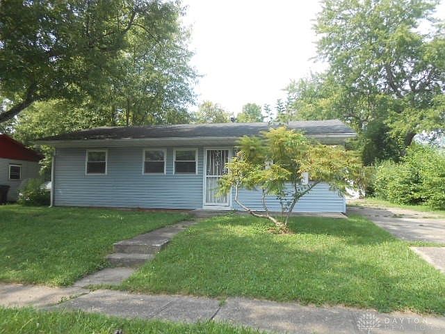 1st image of 1611 Azalea Dr