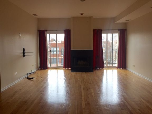 2nd image of 4720 S Woodlawn Ave APT G