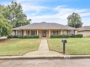 8517 Brookridge Dr, Oklahoma City, OK 73132