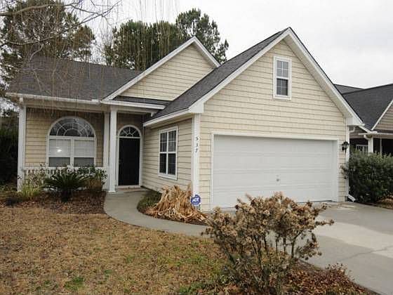2nd image of 537 Cecilia Cove Dr
