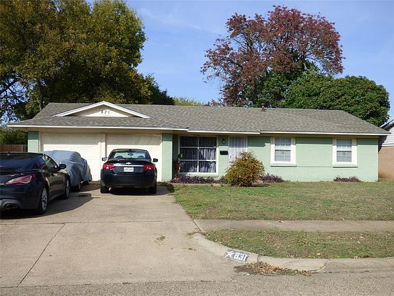 2nd image of 831 Emberwood Dr