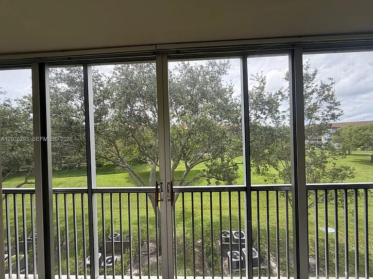 13355 SW 9th Ct #317H — Photo 9