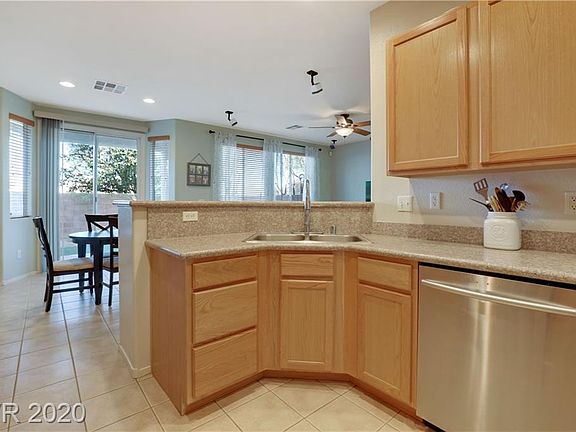 2nd image of 10614 Congaree St