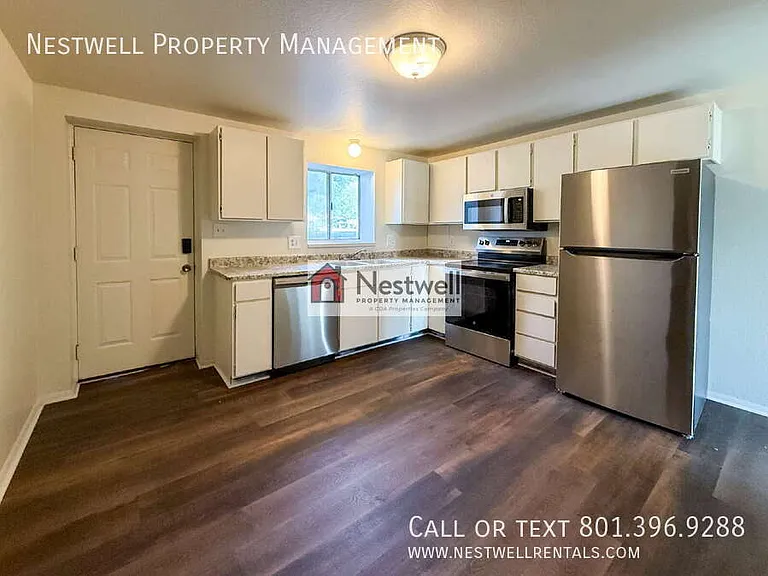 112 N 350 W #4D — Photo 2