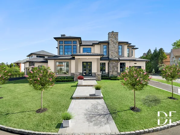 52 Nicolosi Loop image 1 of 27