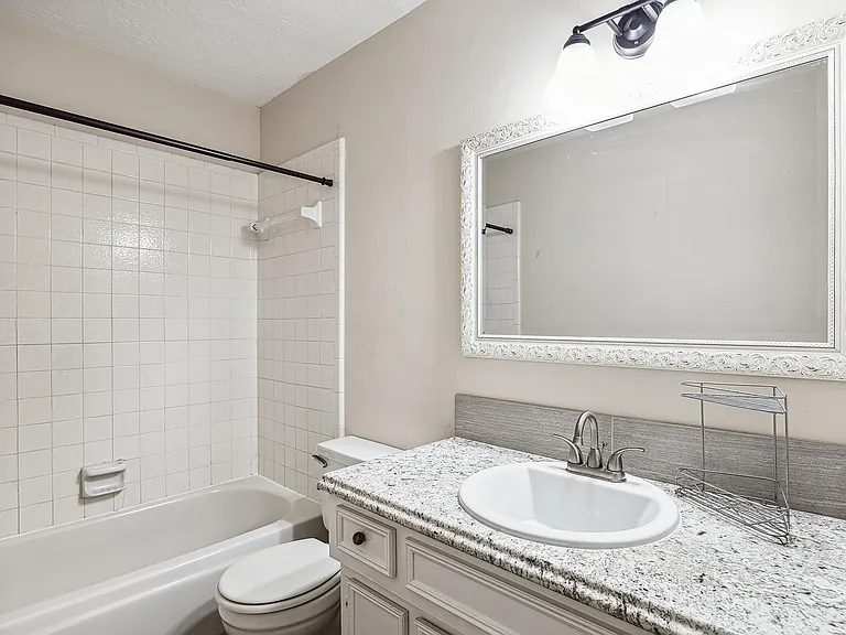3013 Bee Cave Dr — Photo 9