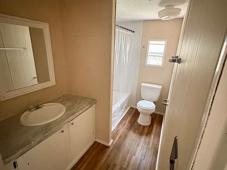 382 NW Lamar Pl — Photo 7