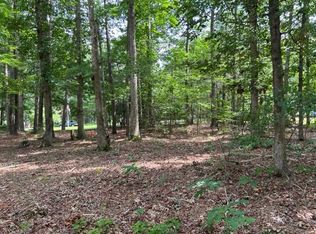 9 Thoreau Dr, Machipongo, VA 23405