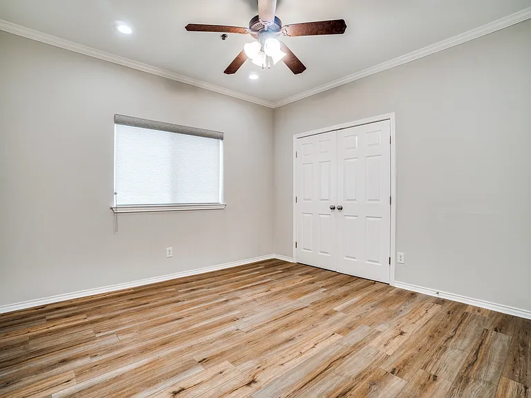 4923 Ali Ave #4 — Photo 9
