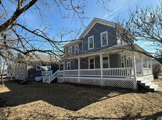 802 S Main St, Yorkville, IL 60560