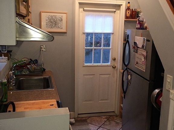 3rd image of 339 Prospect Ave