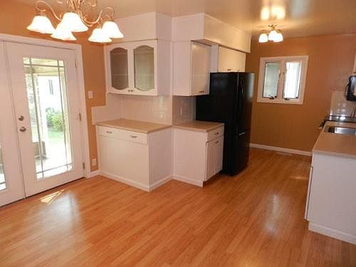 3rd image of 1640 Ashby St