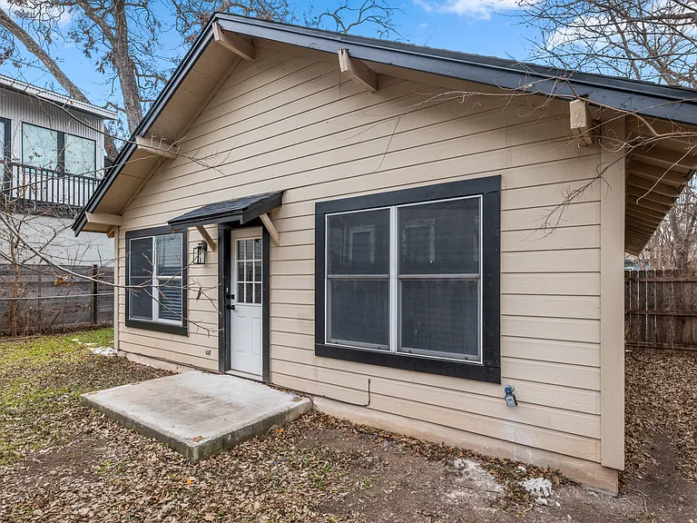 2408 Santa Rita St — Photo 31