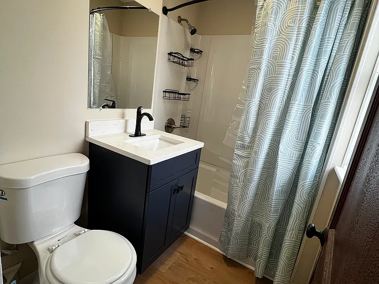 53-55 Nichols St #4 — Photo 10