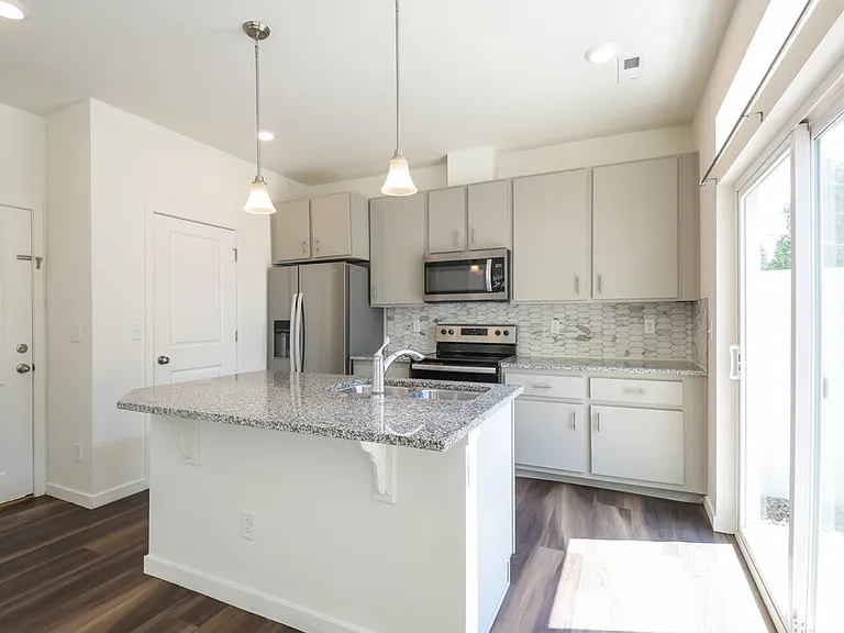 4726 N Tower Dr — Photo 8