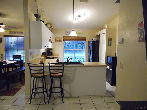2nd image of 100 Beachway Dr