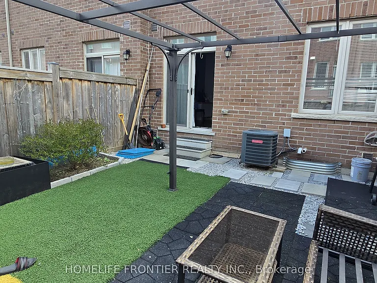 200 Roy Harper Ave — Photo 27