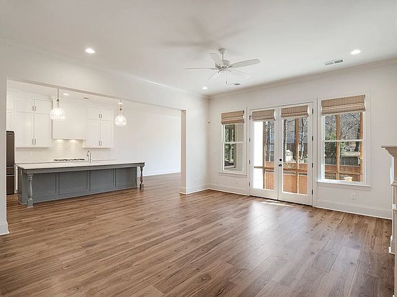 5th image of 2362 Corinne Oak Ct