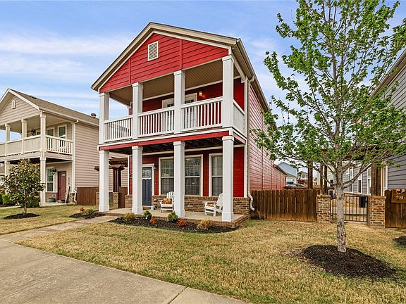 3rd image of 614 N Keats Dr