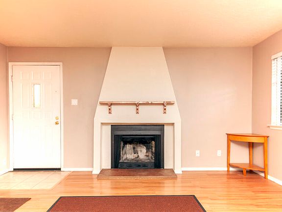 2nd image of 6001 McKinney Dr NE