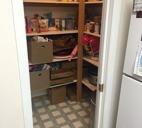 4th image of 325 NW Parr Dr
