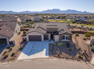1438 E Quartzite Way, Green Valley, AZ 85614