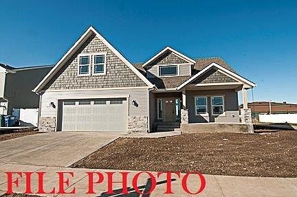 4th image of 3774 N Mashie St