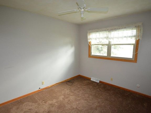 3rd image of 2507 W 19th St