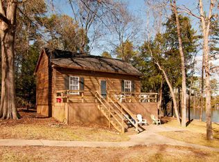 2048 Lake Rd, Ridgeway, SC 29130