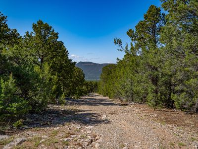 139 Velasquez Rd, Glorieta, NM, 87535